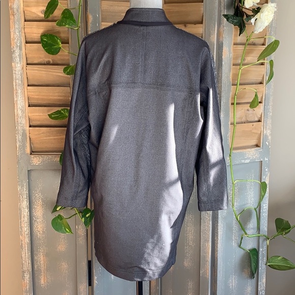 Lululemon dark grey mandarin collar raglan jacket - Picture 8 of 16